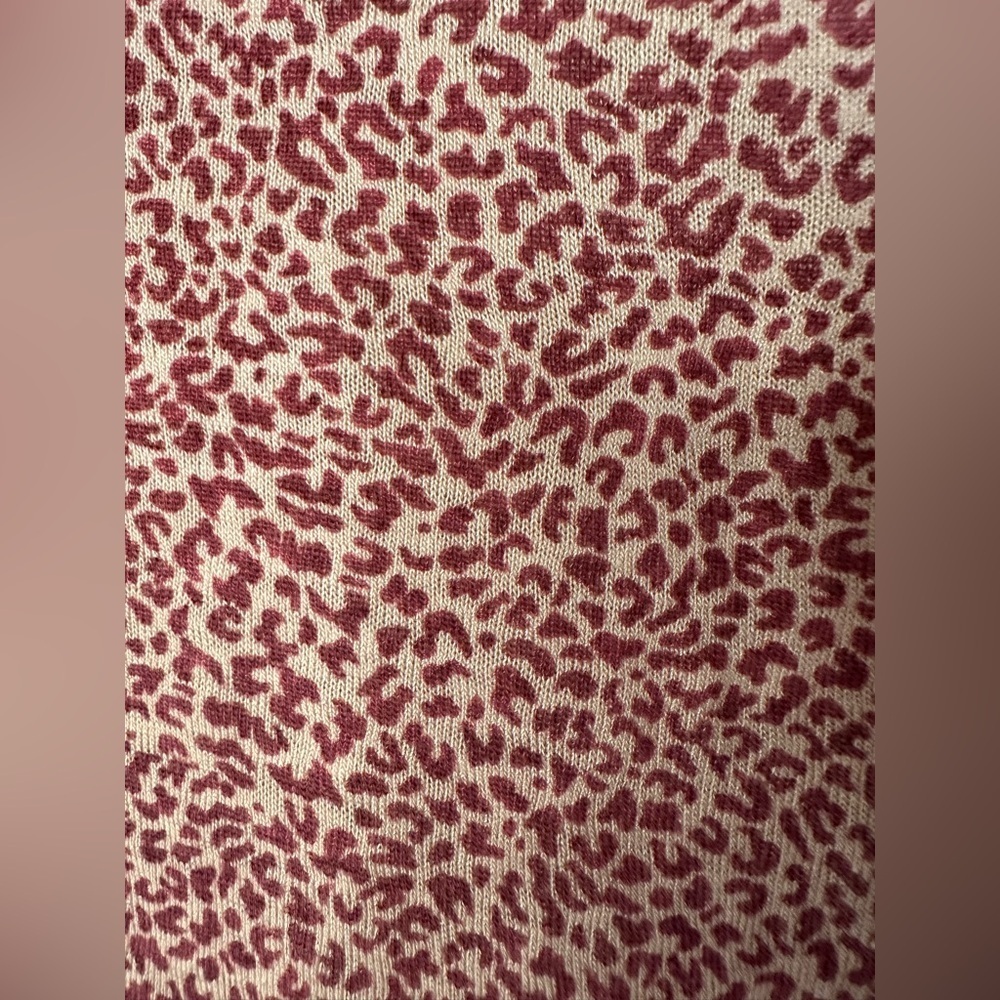 Athleta Women's Breezy Tank Top Micro Cheetah Bashful Rose XL NWOT - Picture 3 of 6